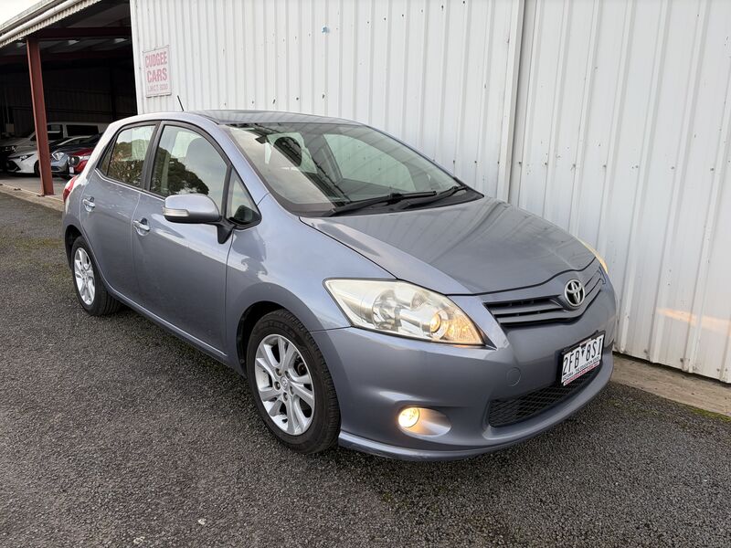 TOYOTA COROLLA ZRE152R ASCENT SPORT HATCH AUTO   2012