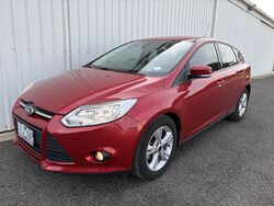 FORD LW Mk2 FOCUS TREND AUTO HATCH   2014