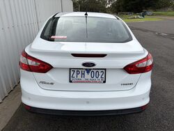 FORD LW Mk2 FOCUS TREND AUTO SEDAN   2013