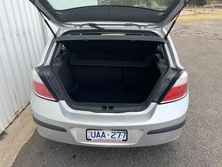 HOLDEN AH ASTRA CD HATCH   2006
