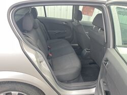 HOLDEN AH ASTRA CD HATCH   2006