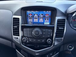 HOLDEN JH CRUZE CDX AUTO SEDAN   2013