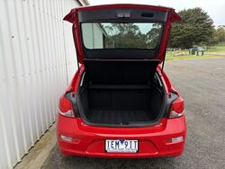 HOLDEN JH CRUZE EQUIPE AUTO HATCH   2015