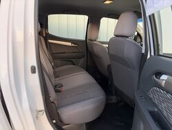 HOLDEN RG COLORADO LS 4WD AUTO DUAL CAB   2015