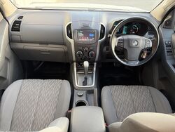 HOLDEN RG COLORADO LS 4WD AUTO DUAL CAB   2015