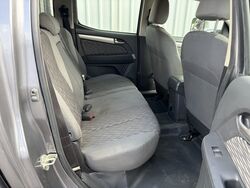 HOLDEN RG COLORADO LS DUAL CAB 4WD AUTO   2015