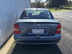 HOLDEN TS ASTRA CD AUTO SEDAN   2001