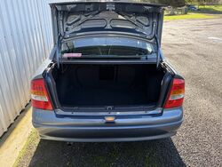 HOLDEN TS ASTRA CD AUTO SEDAN   2001