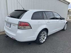 HOLDEN VE 2 BERLINA INTERNATIONAL SPORTSWAGON   2011 