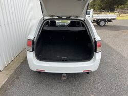 HOLDEN VE 2 BERLINA INTERNATIONAL SPORTSWAGON   2011 