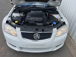 HOLDEN VE 2 COMMODORE OMEGA SPORTSWAGON   2011