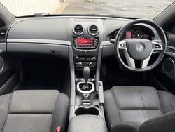 HOLDEN VE 2 COMMODORE SV6 SEDAN   2011