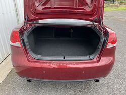 HOLDEN VE COMMODORE INTERNATIONAL SEDAN   2010