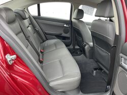 HOLDEN VE COMMODORE INTERNATIONAL SEDAN   2010