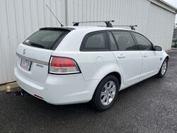 HOLDEN VE COMMODORE OMEGA SPORTSWAGON   2010