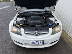 HOLDEN VE COMMODORE OMEGA SPORTSWAGON   2010