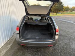 HOLDEN VE SERIES 2 COMMODORE OMEGA SPORTSWAGON   2012