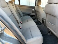 HOLDEN VE SERIES 2 COMMODORE OMEGA SPORTSWAGON   2012