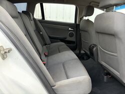 HOLDEN VE SERIES 2 COMMODORE OMEGA SPORTSWAGON   2012 