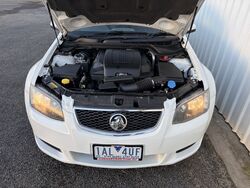 HOLDEN VE SERIES 2 COMMODORE OMEGA UTE   2012