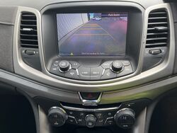 HOLDEN VF COMMODORE EVOKE LPG SEDAN   