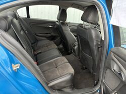 HOLDEN VF SV6 SEDAN   2014