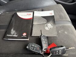 HOLDEN VF SV6 SEDAN   2014