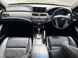 HONDA ACCORD VTI LIMITED EDITION   2010