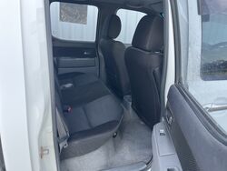 MAZDA BT 50 UN SDX 4WD AUTO DUAL CAB   2010