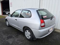 MITSUBISHI MIRAGE AUTO HATCH   2000
