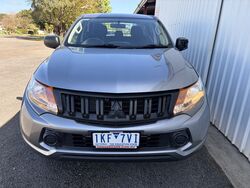 MITSUBISHI MQ TRITON GLX DUAL CAB 4WD AUTO TRAY   2017