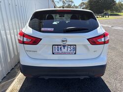 NISSAN J11 QASHQAI ST AUTO   2017