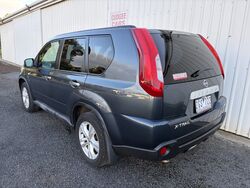 NISSAN T31 X TRAIL ST L 2WD   2011