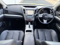 SUBARU B5 LIBERTY PREMIUM   2010