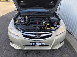 SUBARU B5 LIBERTY PREMIUM   2010