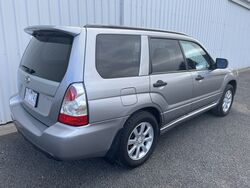 SUBARU FORESTER 25I AWD AUTO   2010