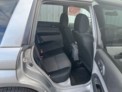 SUBARU FORESTER 25I AWD AUTO   2010
