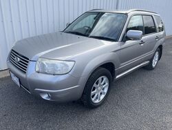 SUBARU FORESTER 25I AWD AUTO   2010