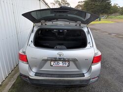 TOYOTA GSU40R KLUGER KX S 2WD 7 SEATER   2013