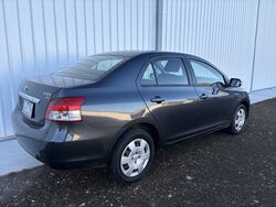 TOYOTA YARIS NCP93R YRS AUTO SEDAN   2010