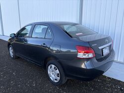 TOYOTA YARIS NCP93R YRS AUTO SEDAN   2010