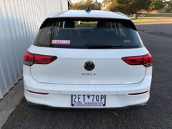 VOLKSWAGEN MK8 GOLF 110 TSI LIFE   2024 