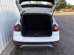 VOLKSWAGEN T CROSS 85TFSI LIFE   2023